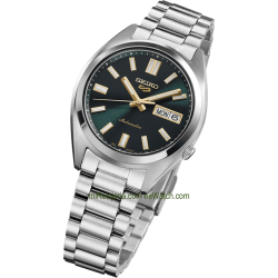 5 Sports SNXS Style Green Dial